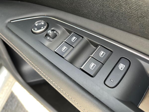 Used Peugeot 3008 2021 for sale - 76189983: Photo 22