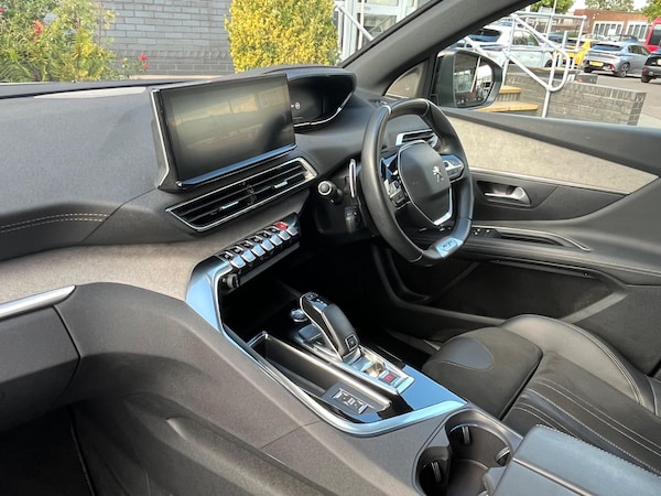 Used Peugeot 3008 2021 for sale - 76189983: Photo 3