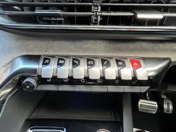 Used Peugeot 3008 2021 for sale - 76189983: Photo 49