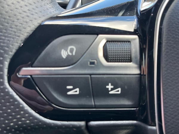 Used Peugeot 3008 2021 for sale - 76189983: Photo 50