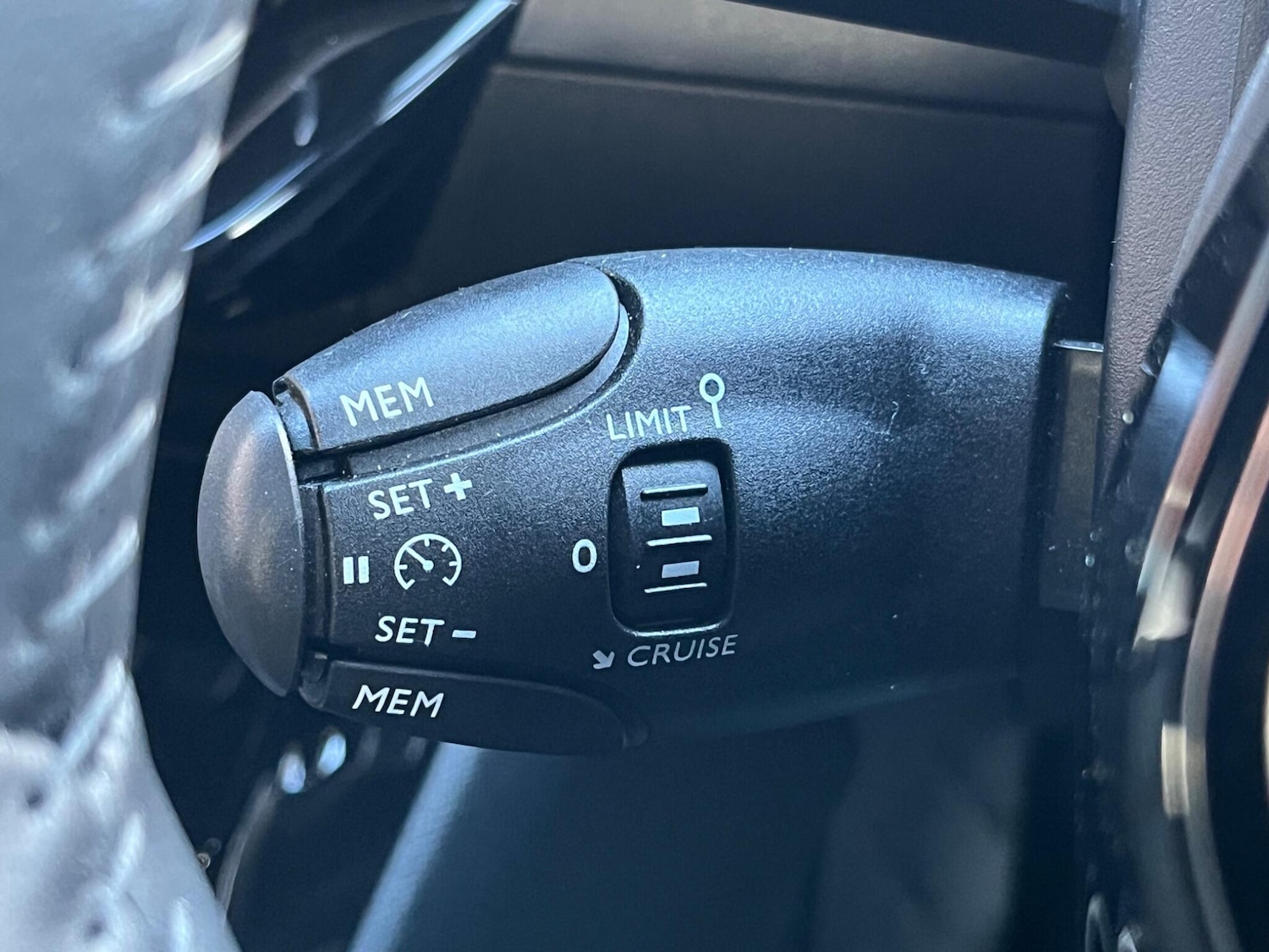 Used Peugeot 2008 2024 for sale - 76389028: Photo 45