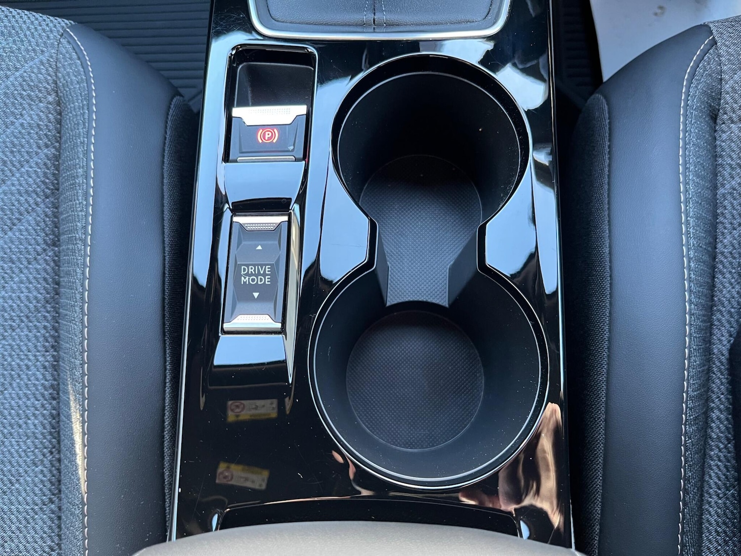 Used Peugeot 2008 2024 for sale - 76389028: Photo 46