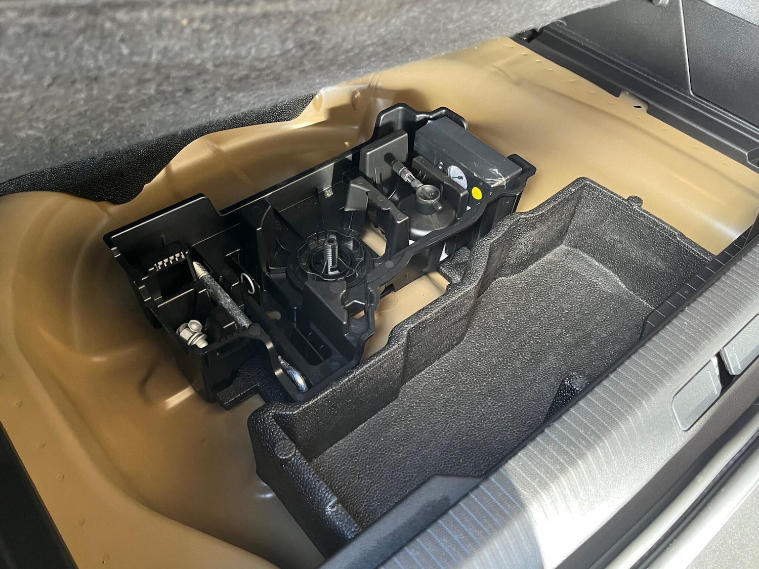 Used Peugeot 2008 2024 for sale - 76389028: Photo 57