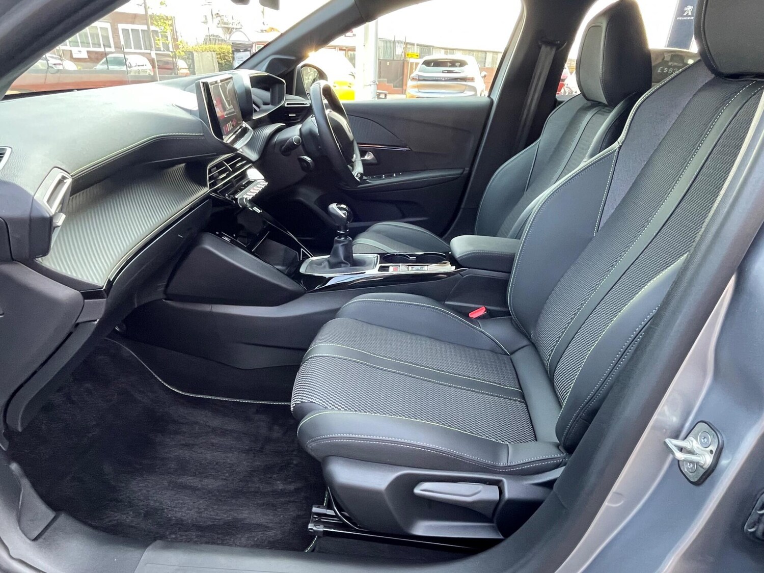 Used Peugeot 208 2024 for sale - 76189260: Photo 31