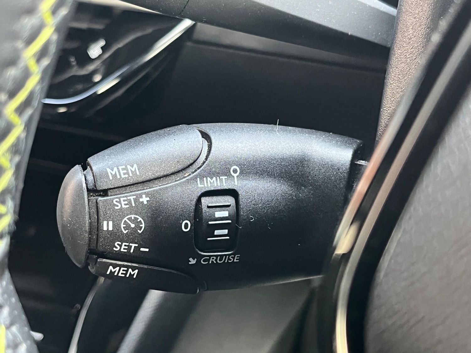 Used Peugeot 2008 2022 for sale - 76700723: Photo 48