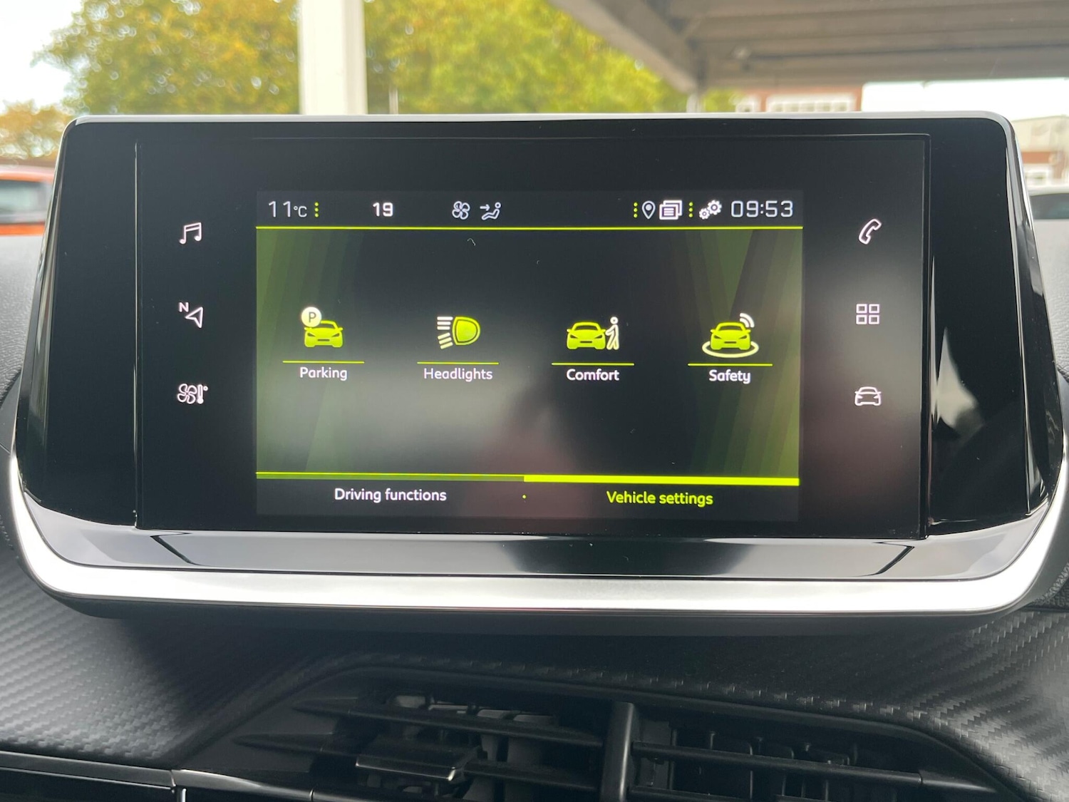 Used Peugeot 2008 2023 for sale - 76306315: Photo 48