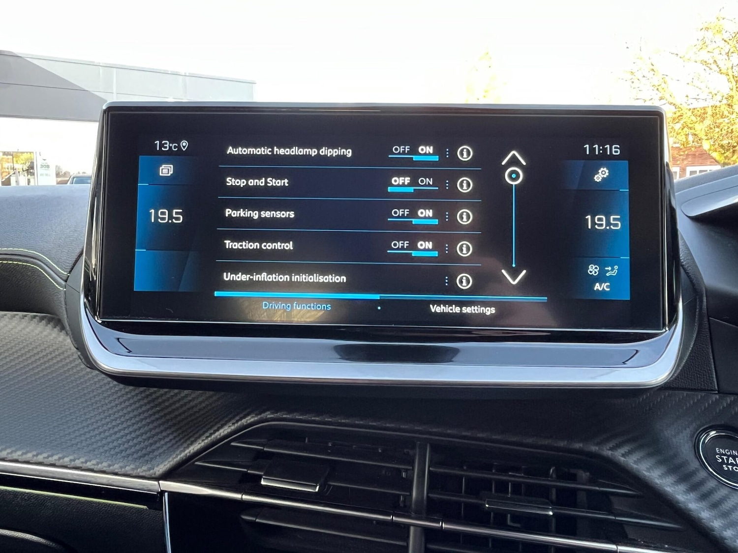 Used Peugeot 208 2022 for sale - 76620476: Photo 25