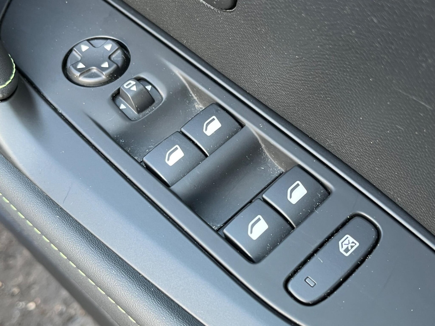 Used Peugeot 208 2022 for sale - 76620476: Photo 26