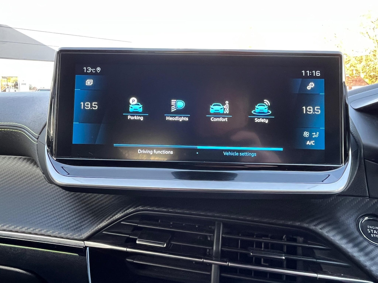 Used Peugeot 208 2022 for sale - 76620476: Photo 29