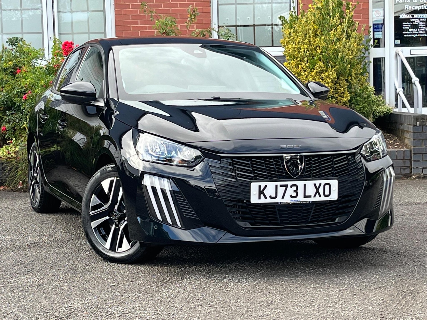 Used Peugeot 208 2024 for sale - 76189786: Photo 2