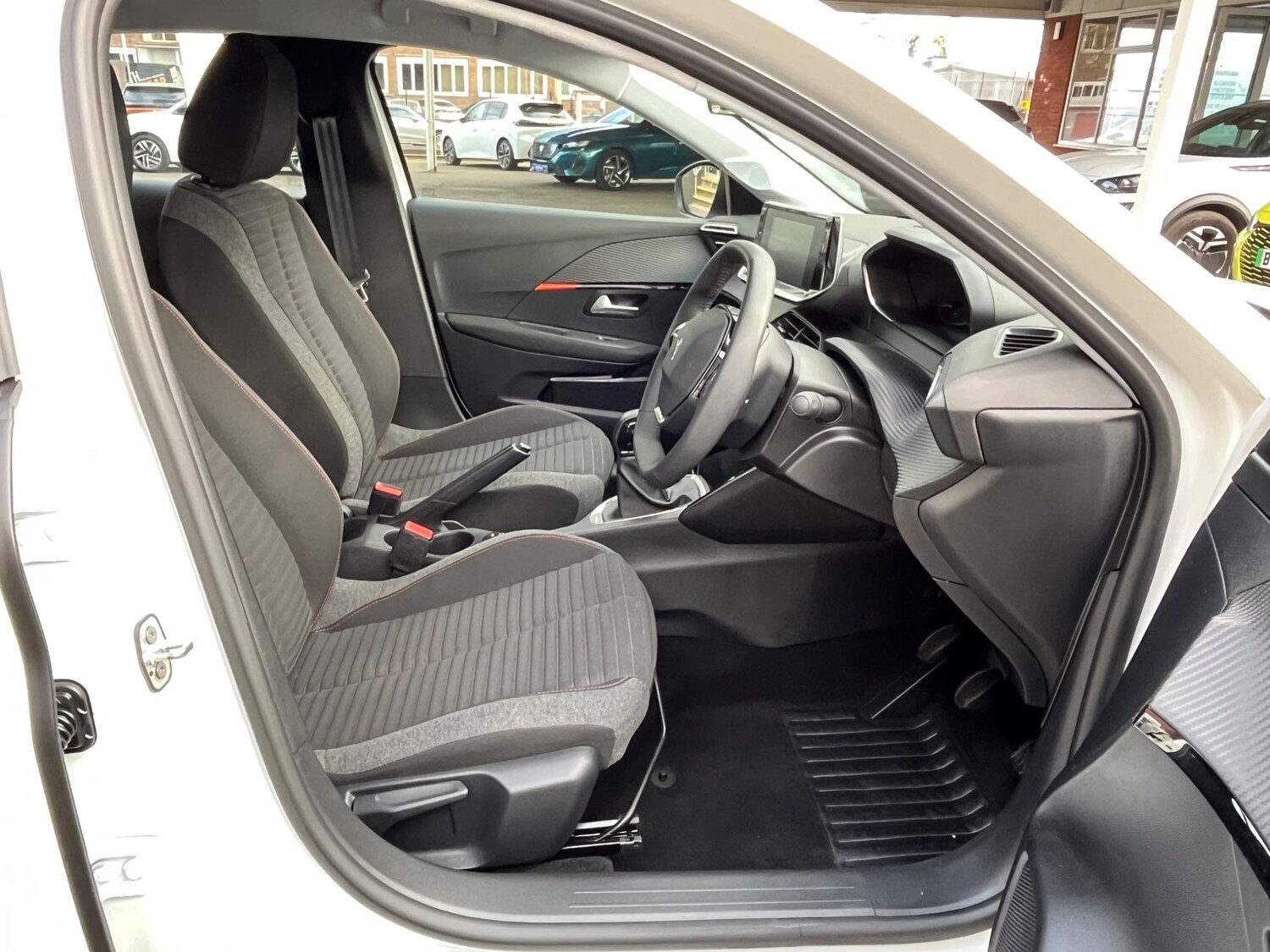 Used Peugeot 208 2022 for sale - 76189182: Photo 12