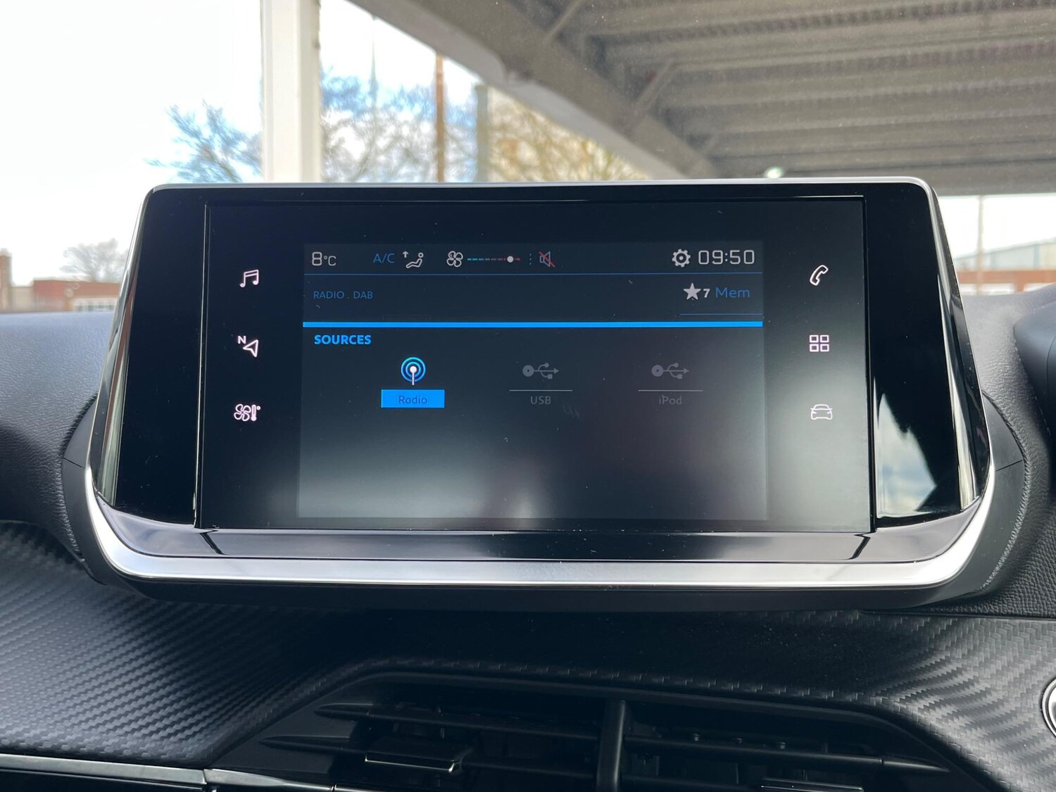 Used Peugeot 208 2022 for sale - 76189182: Photo 28