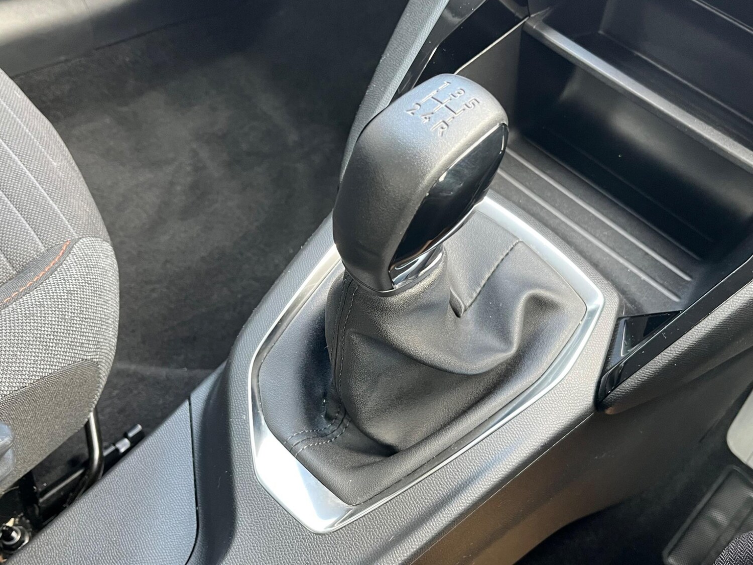 Used Peugeot 208 2022 for sale - 76189182: Photo 36