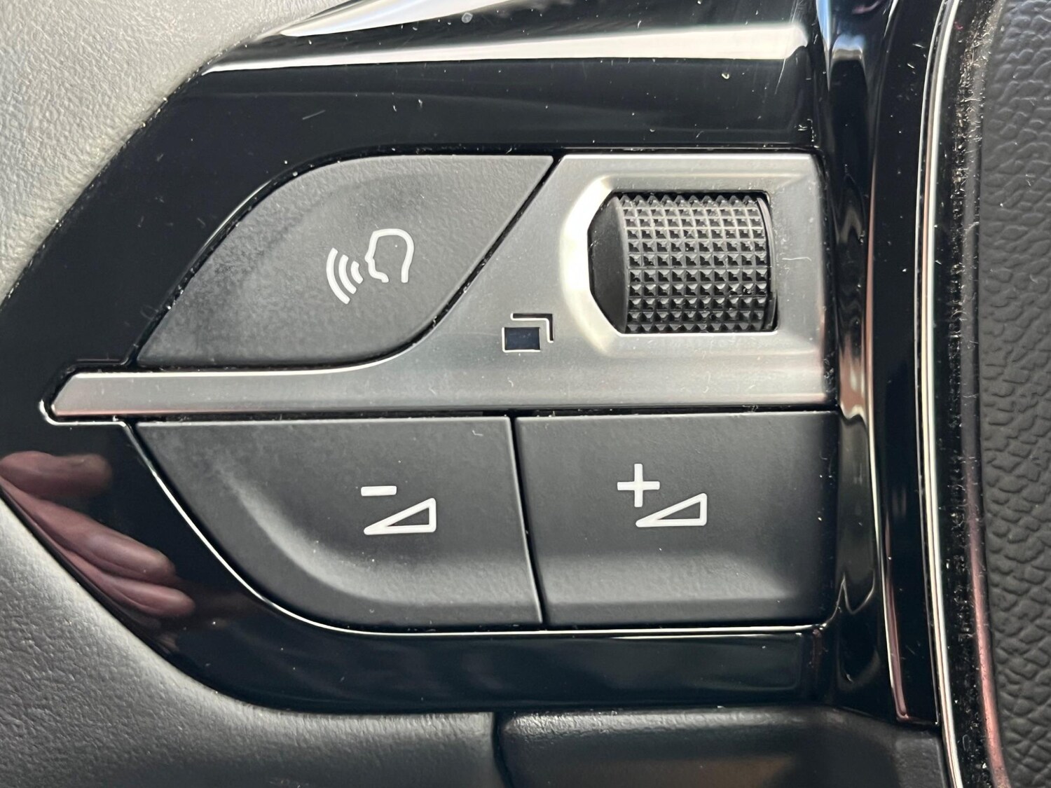 Used Peugeot 208 2022 for sale - 76189182: Photo 45