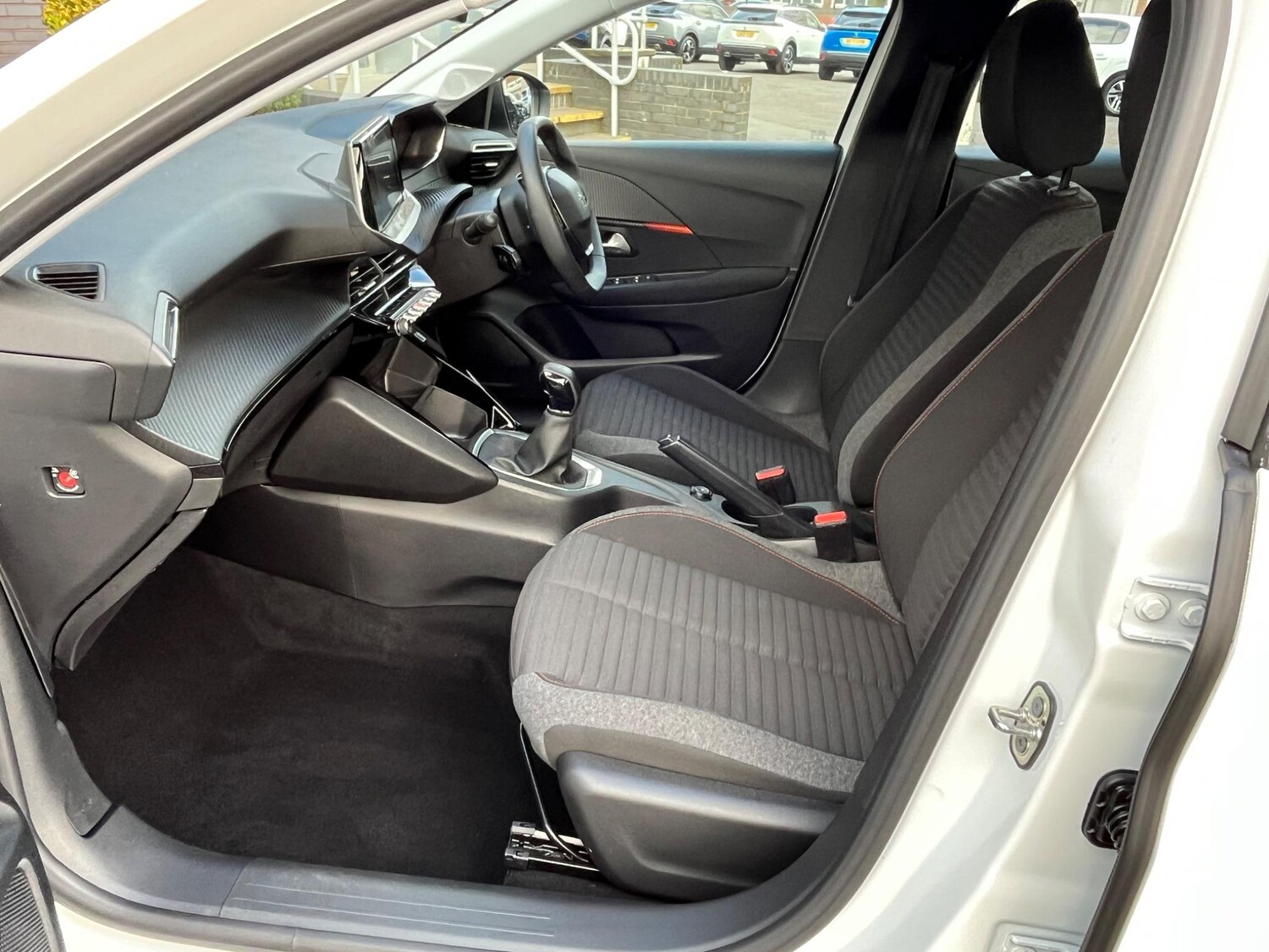 Used Peugeot 208 2022 for sale - 76189182: Photo 50