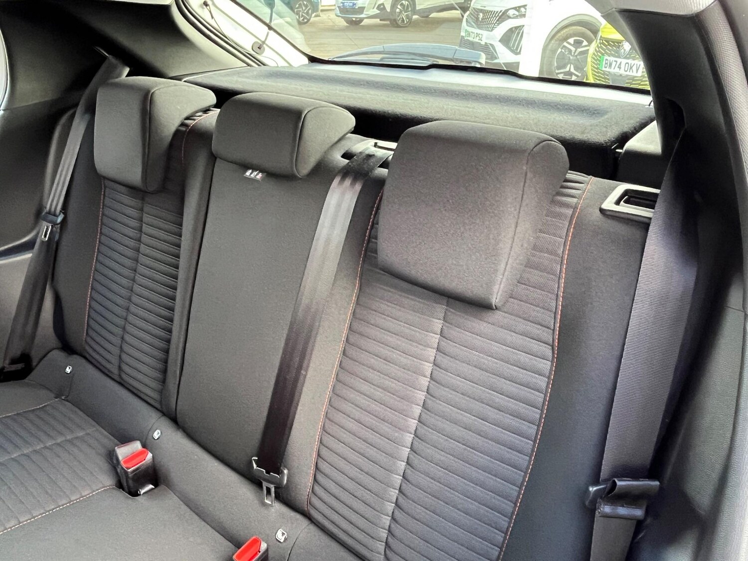 Used Peugeot 208 2022 for sale - 76189182: Photo 8