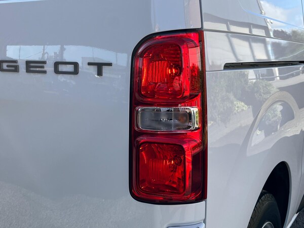 Used Peugeot Expert 2024 for sale - 76190111: Photo 43