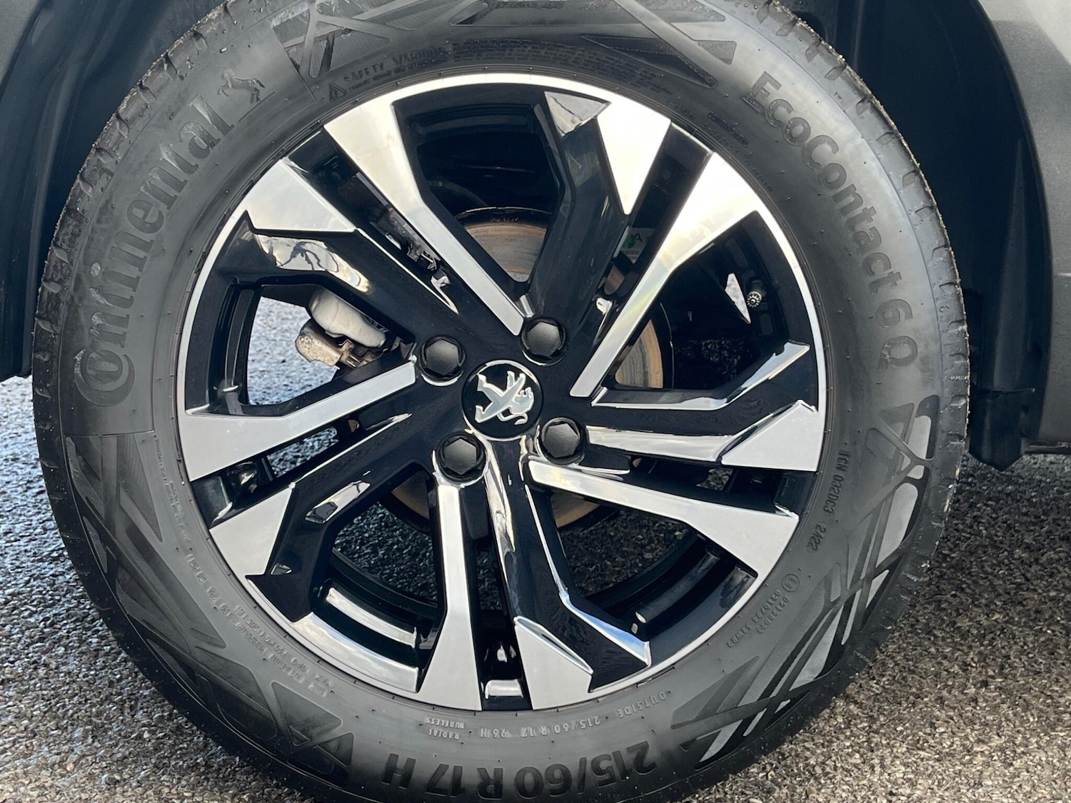 Used Peugeot 2008 2022 for sale - 76432825: Photo 5