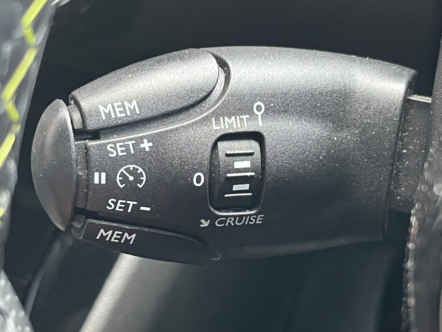 Used Peugeot 2008 2022 for sale - 76432825: Photo 58