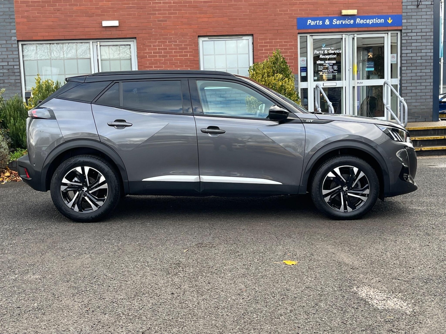 Used Peugeot 2008 2022 for sale - 76432825: Photo 7