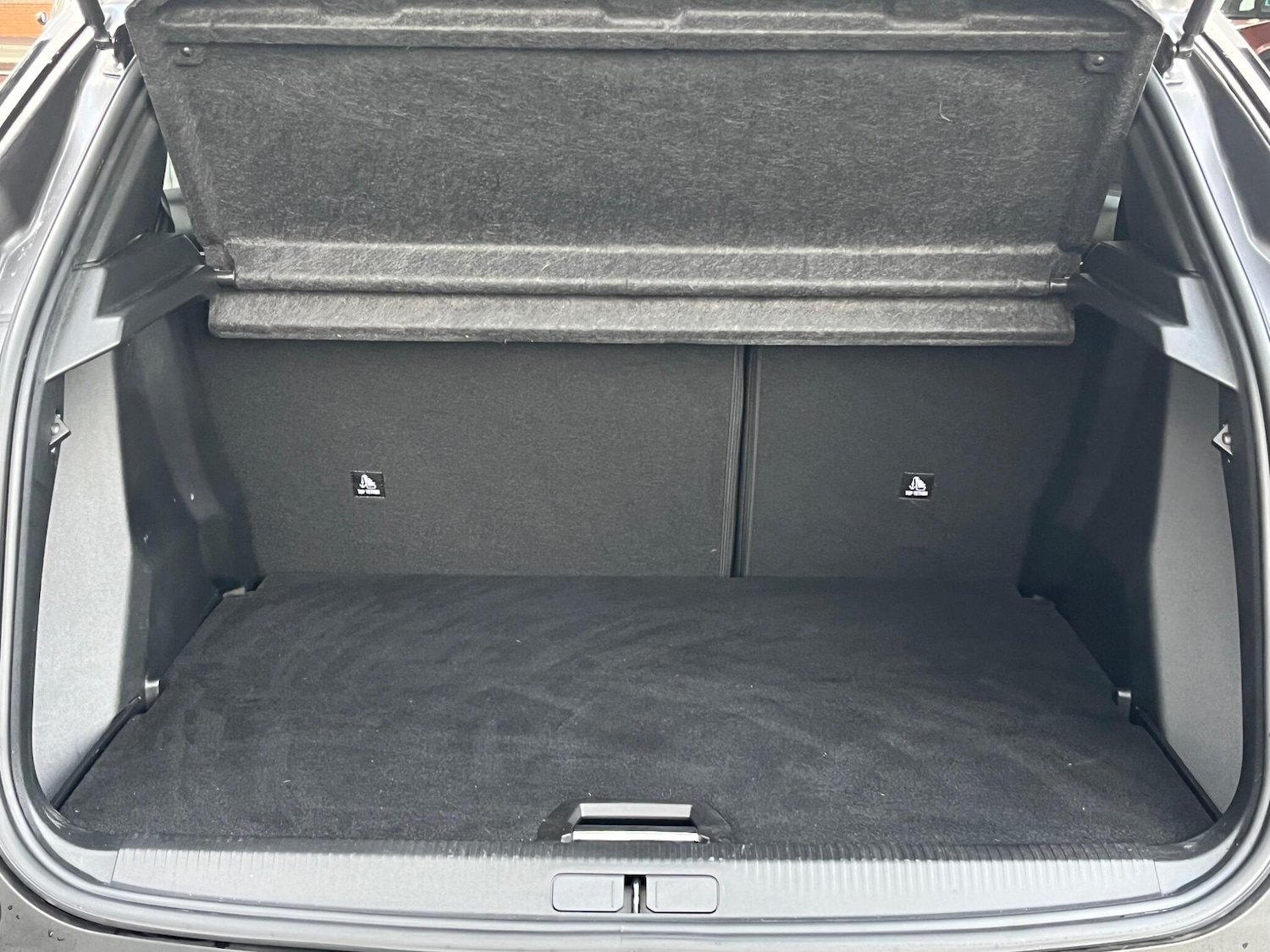 Used Peugeot 2008 2022 for sale - 76432825: Photo 9