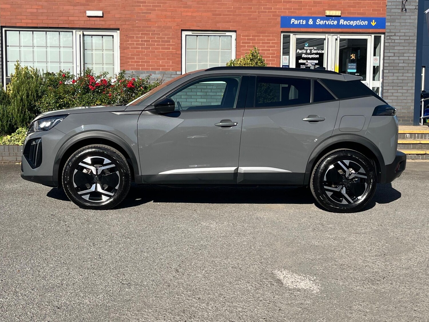 Used Peugeot 2008 2024 for sale - 76188859: Photo 35