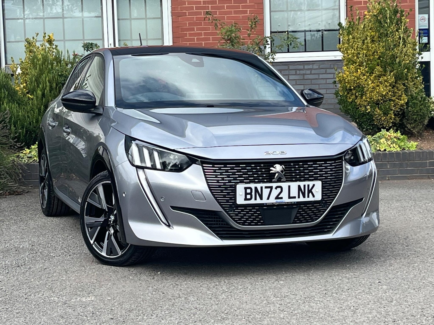 Used Peugeot 208 2022 for sale - 76189382: Photo 2
