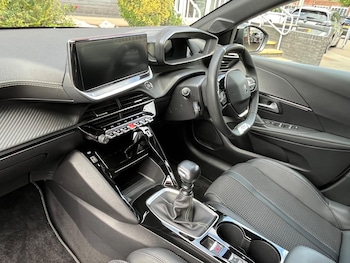 Used Peugeot 208 2022 for sale - 76189382: Photo 3