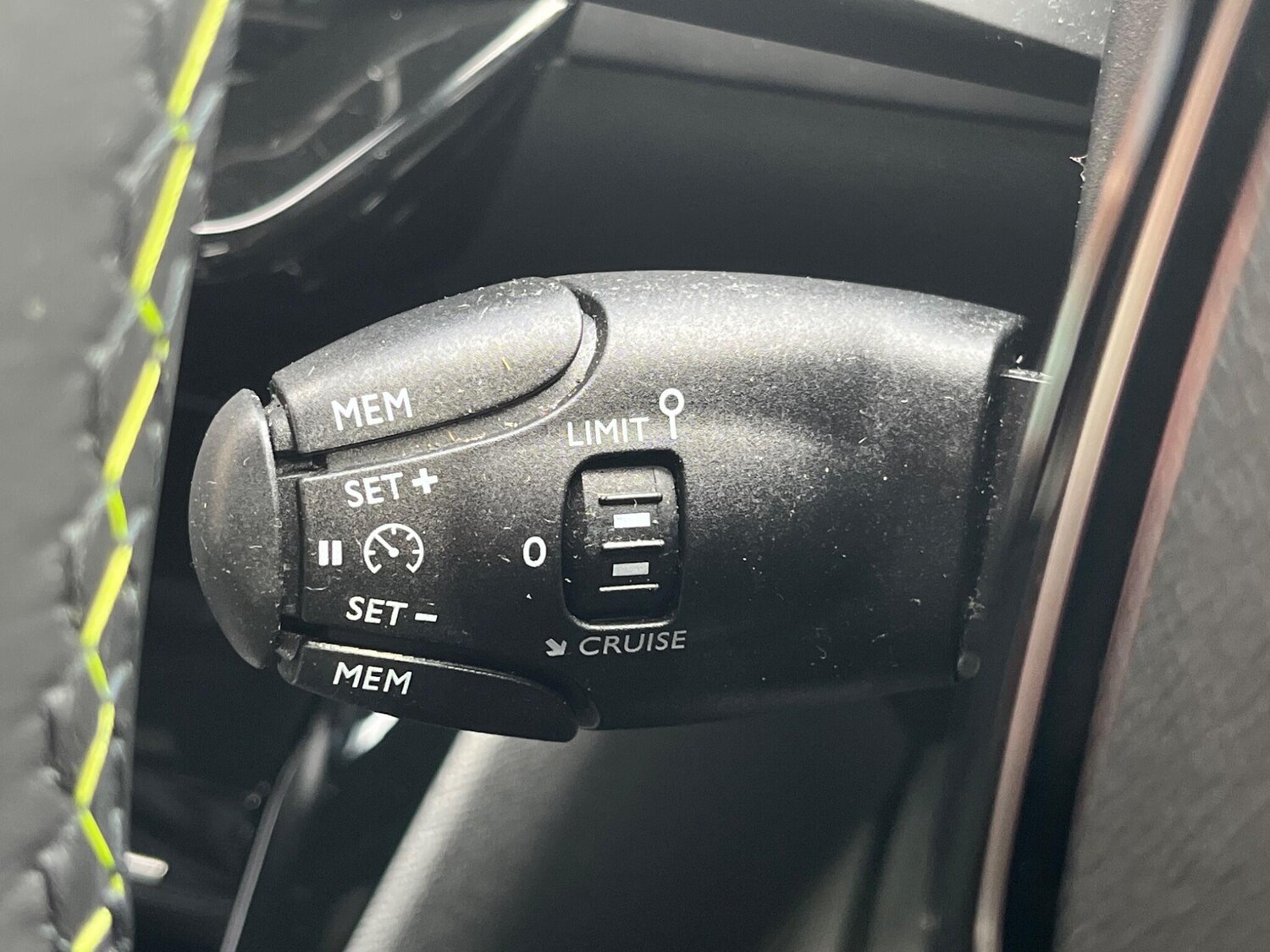 Used Peugeot 208 2022 for sale - 76189382: Photo 41