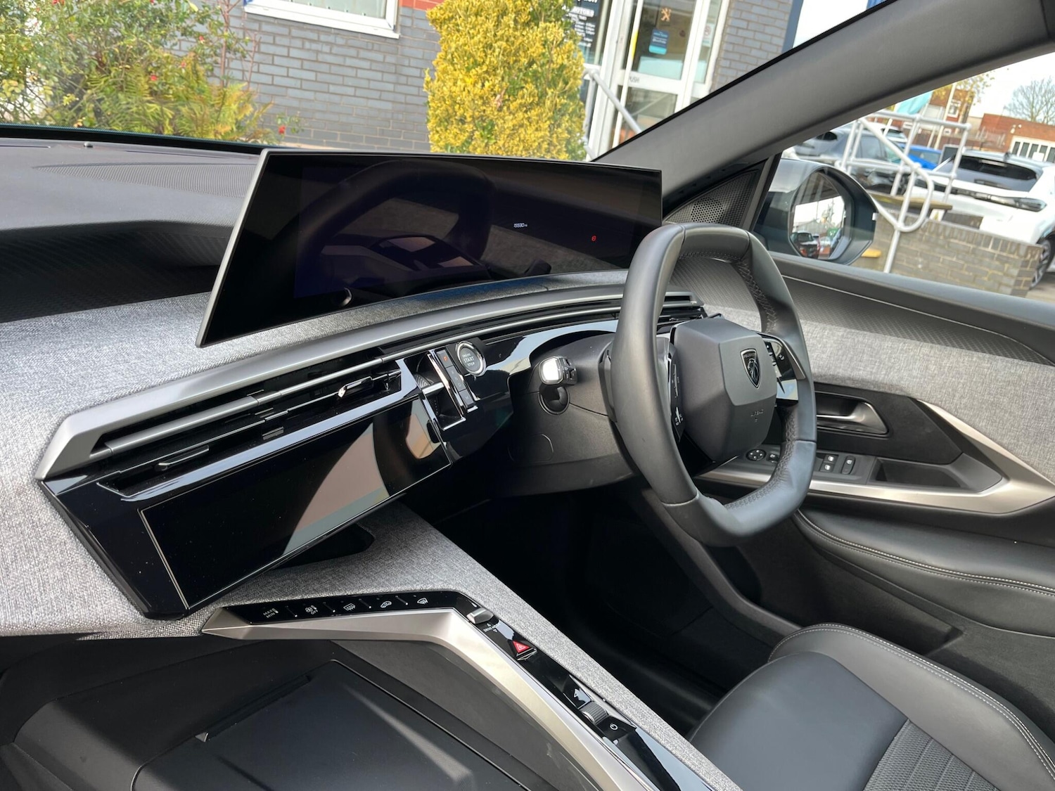 Used Peugeot 3008 2024 for sale - 76715275: Photo 5