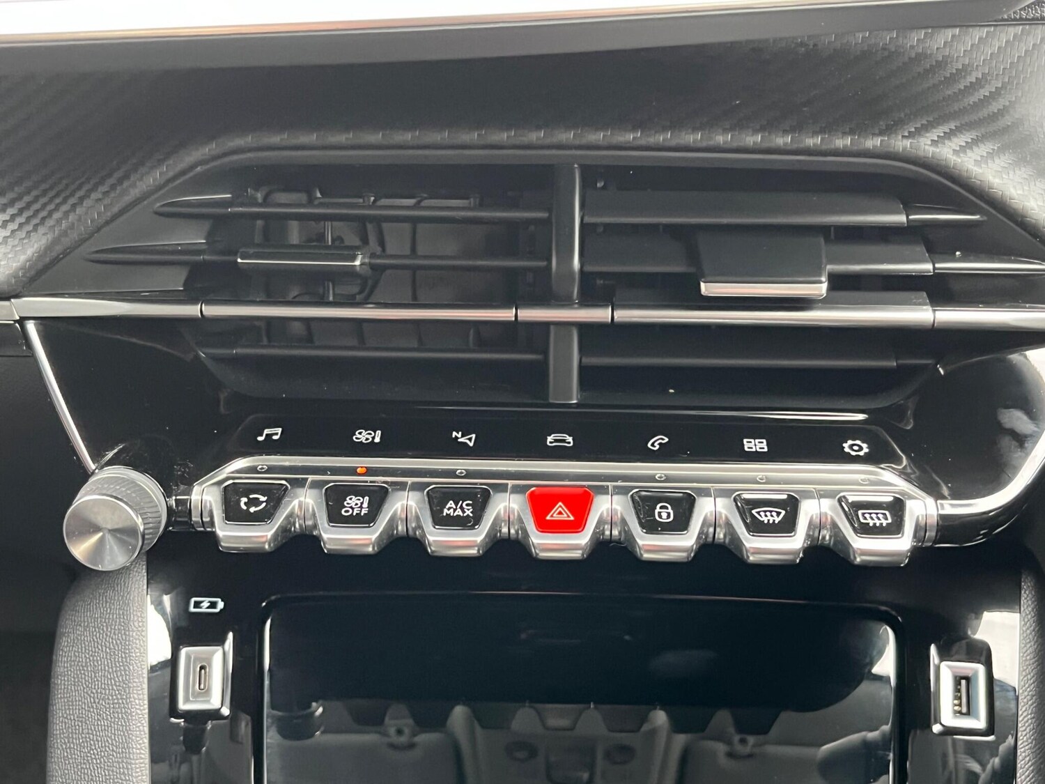 Used Peugeot 2008 2022 for sale - 76239917: Photo 34