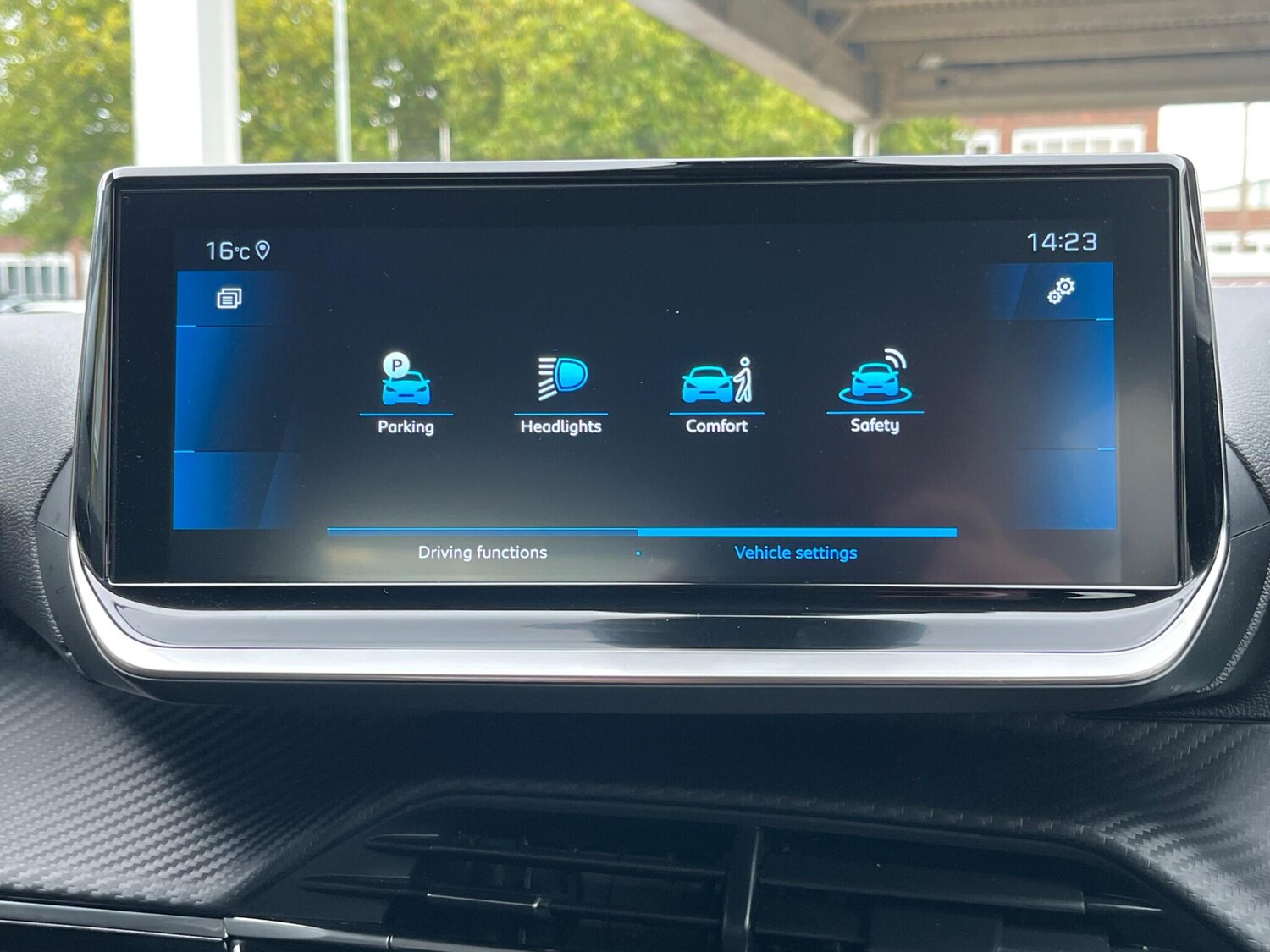 Used Peugeot 2008 2022 for sale - 76239917: Photo 44