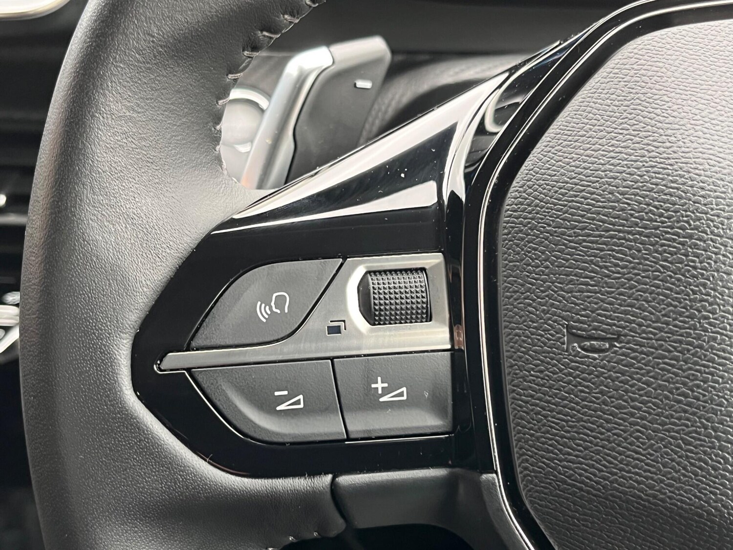 Used Peugeot 2008 2022 for sale - 76239917: Photo 57