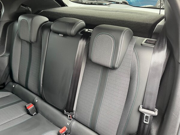 Used Peugeot 2008 2022 for sale - 76239917: Photo 8