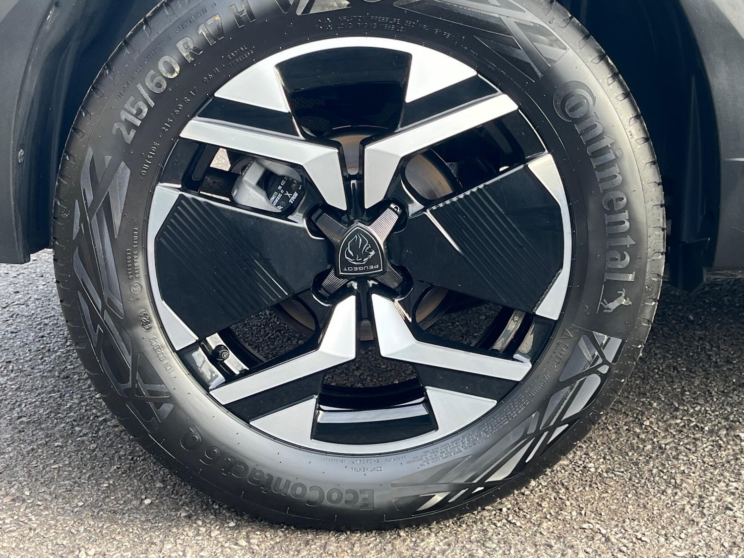 Used Peugeot 2008 2025 for sale - 76398598: Photo 43