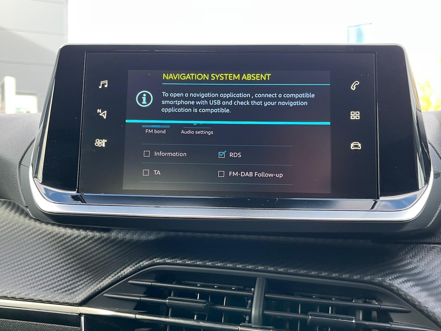 Used Peugeot E-208 2021 for sale - 76613350: Photo 32