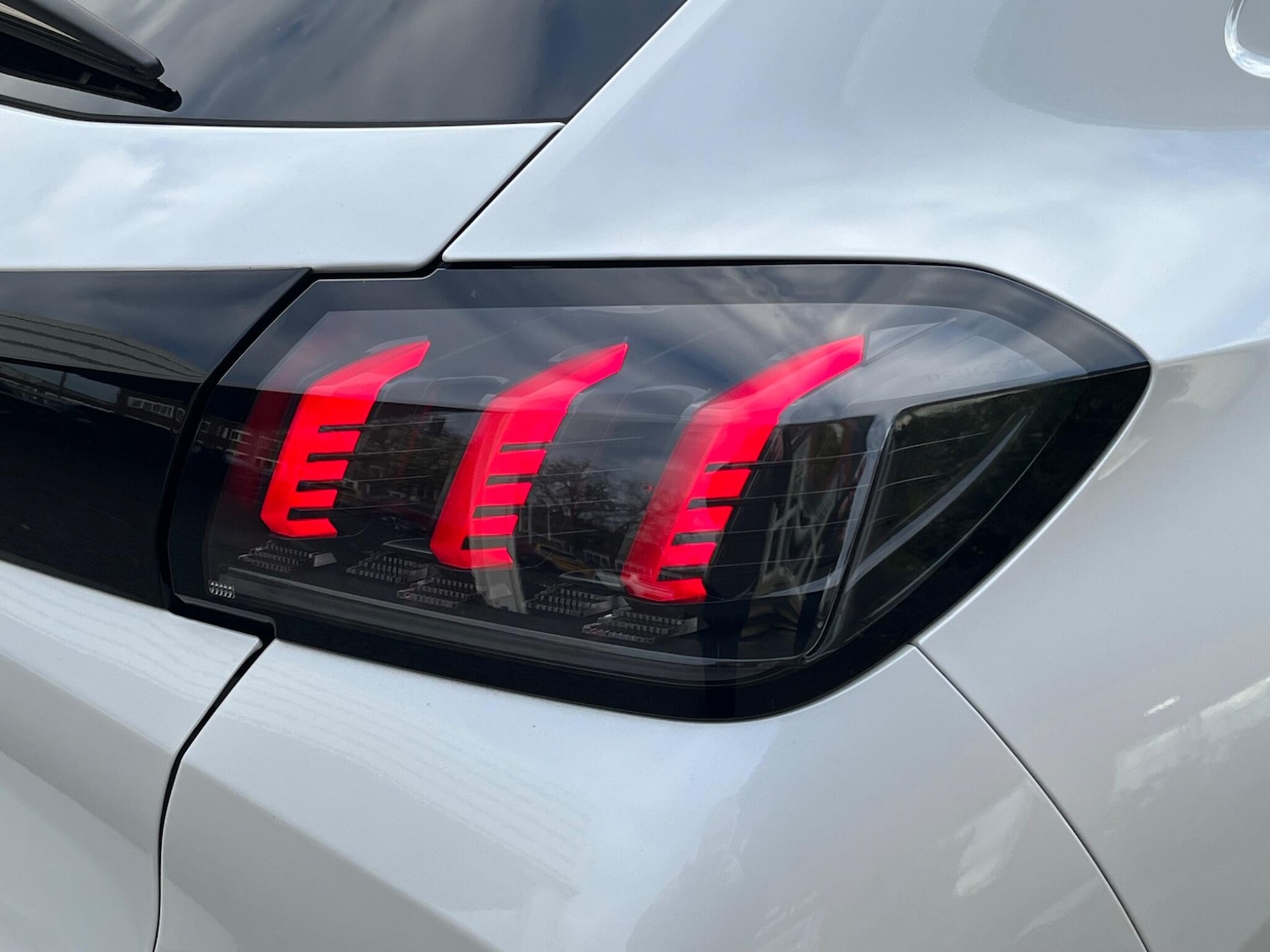 Used Peugeot E-208 2021 for sale - 76613350: Photo 47