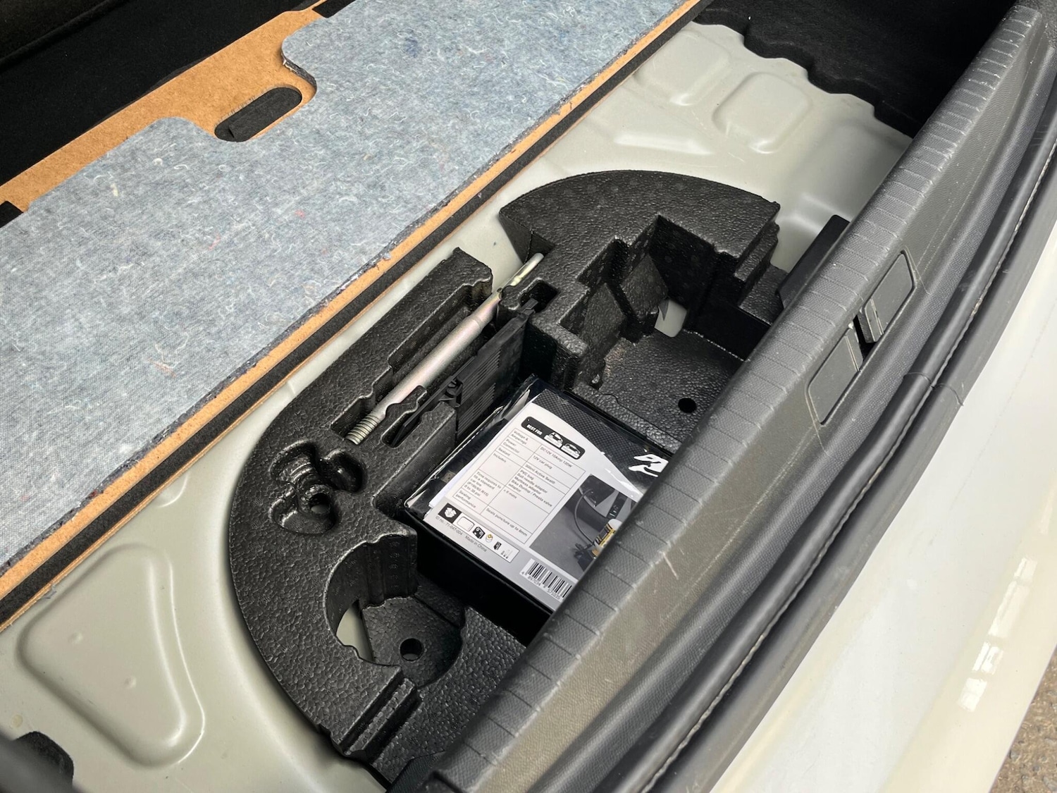 Used Peugeot E-208 2021 for sale - 76613350: Photo 64