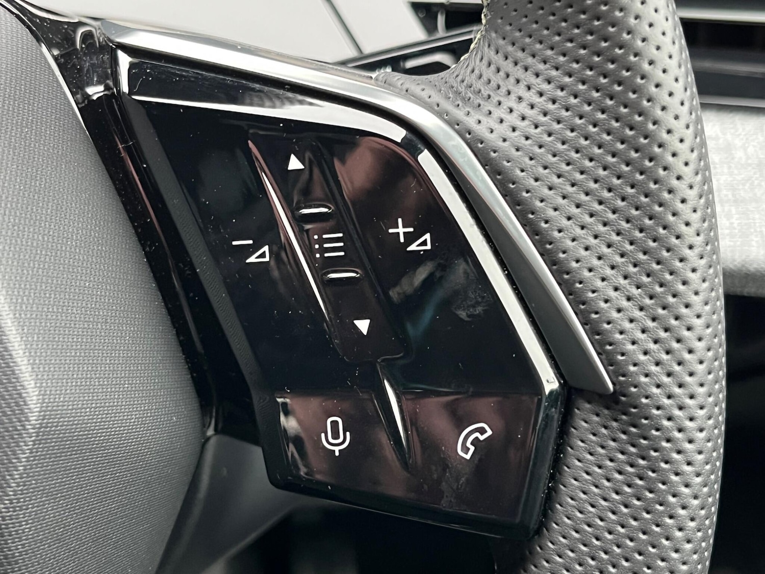 Used Peugeot 3008 for sale - 76727350: Photo 48