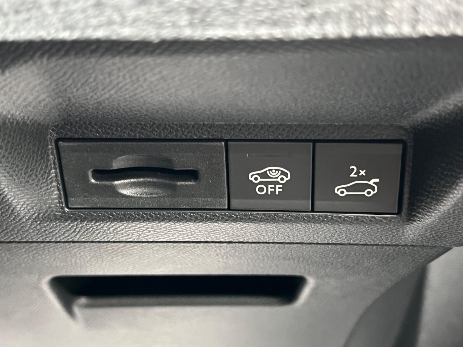 Used Peugeot 3008 for sale - 76727350: Photo 53