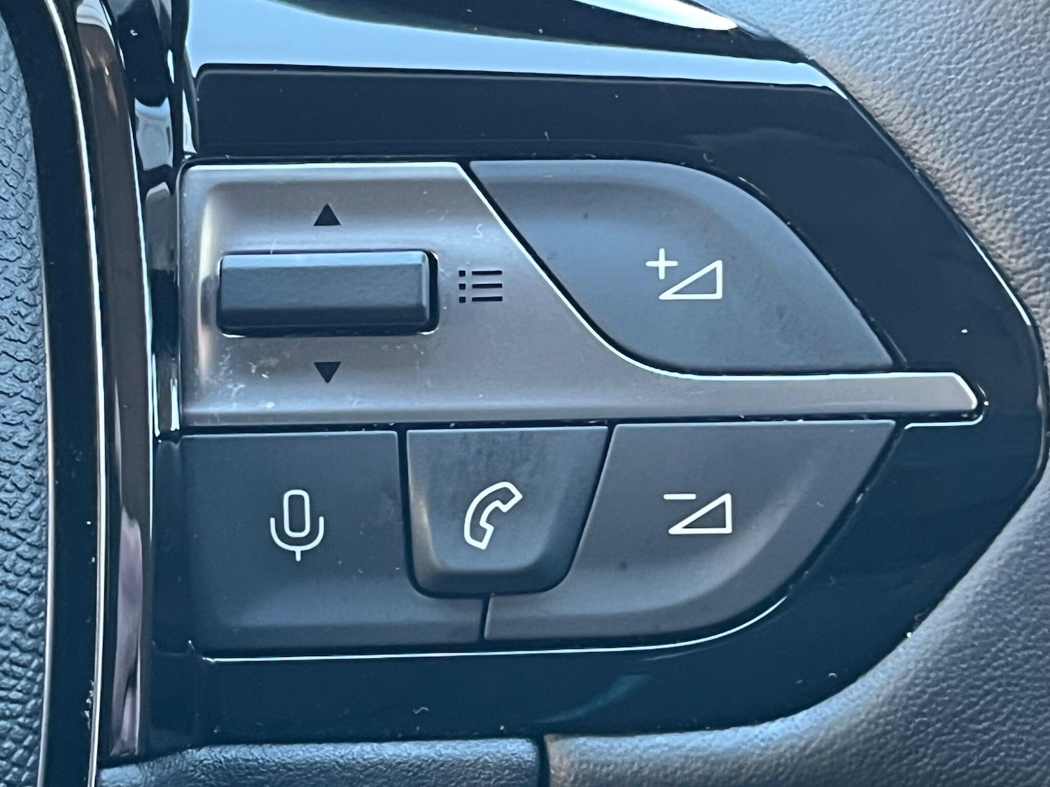 Used Peugeot 308 2022 for sale - 76886279: Photo 53