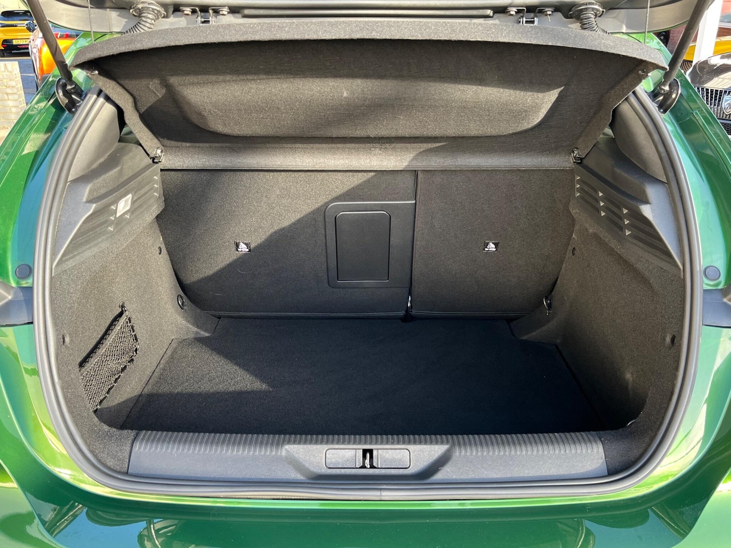 Used Peugeot 308 2022 for sale - 76886279: Photo 9