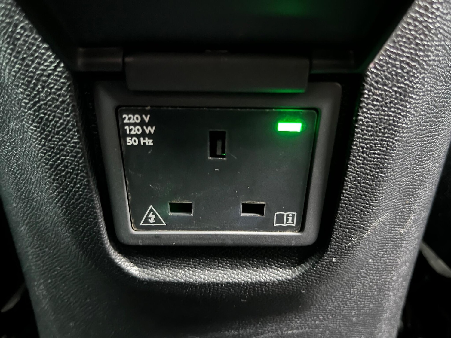 Used Peugeot 3008 2020 for sale - 76499740: Photo 26