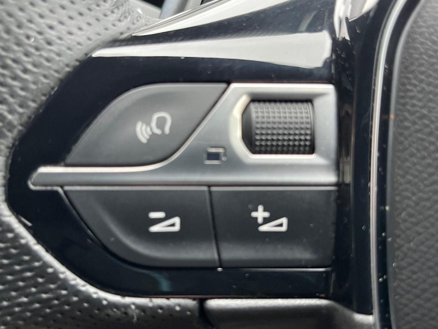 Used Peugeot 3008 2020 for sale - 76499740: Photo 46