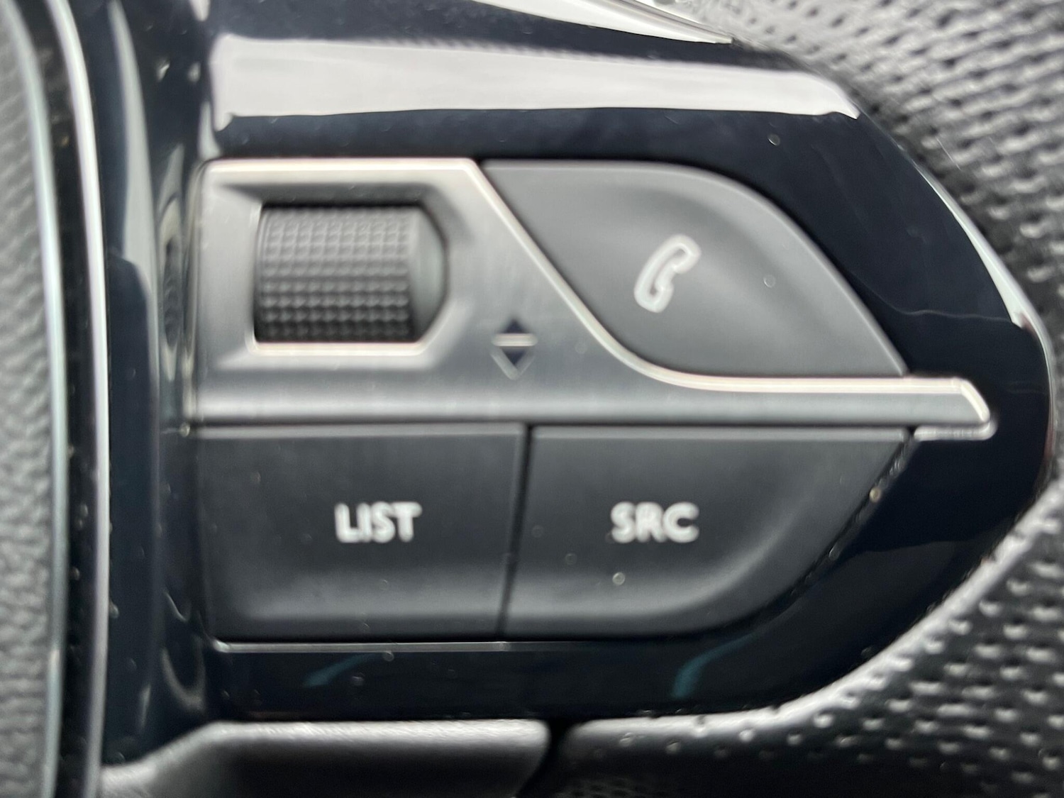 Used Peugeot 3008 2020 for sale - 76499740: Photo 47