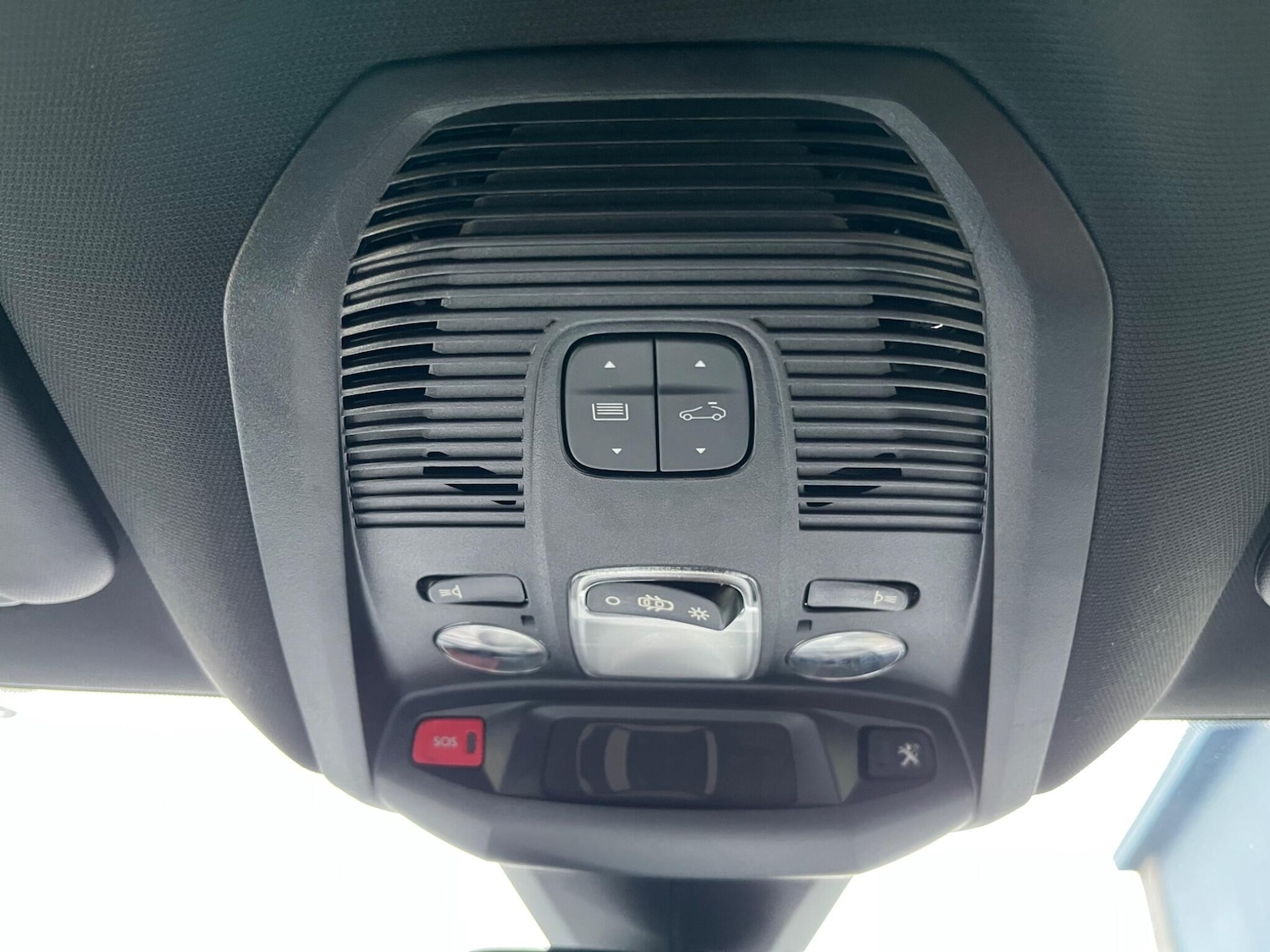 Used Peugeot 3008 2020 for sale - 76499740: Photo 55