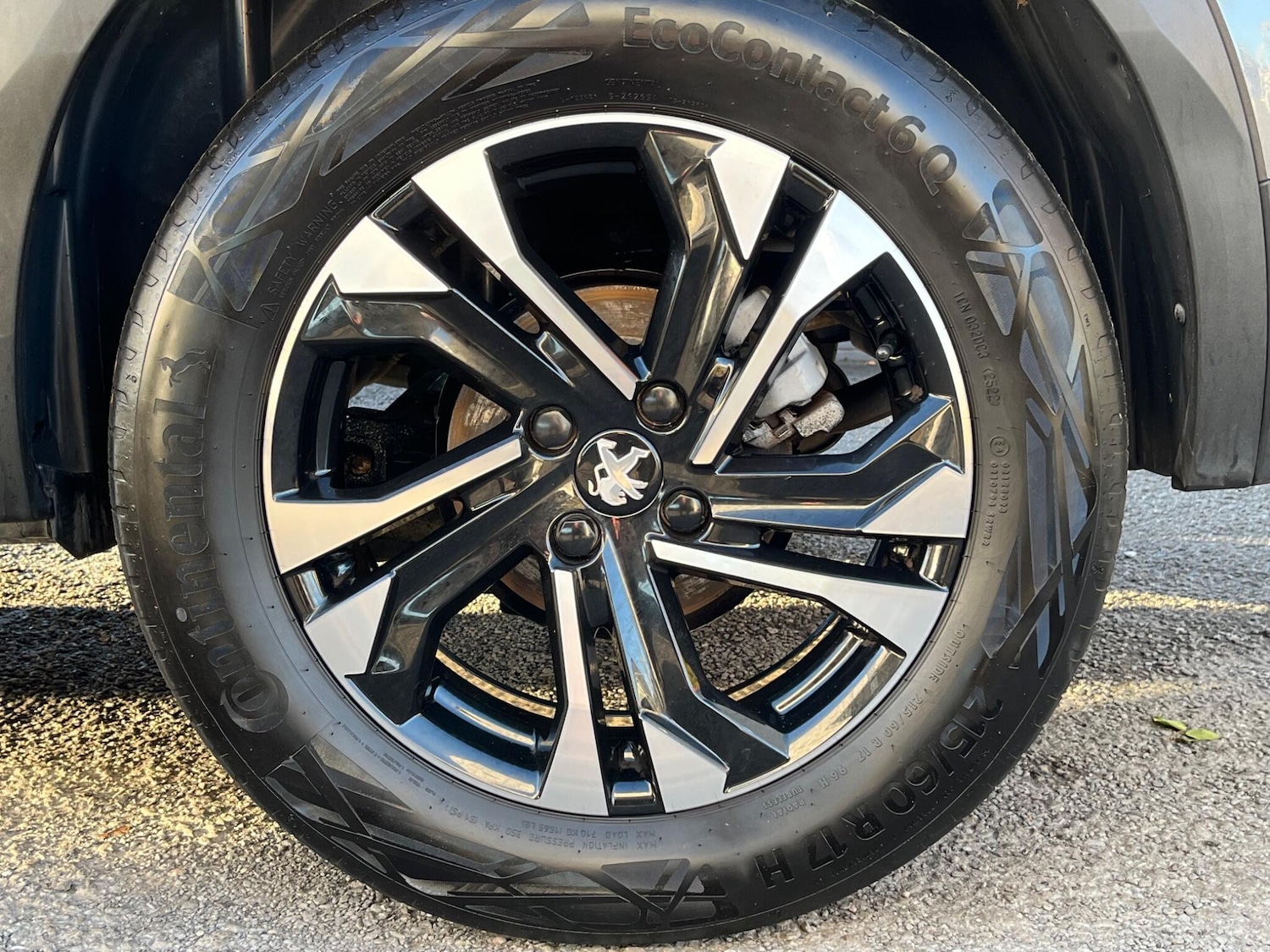 Used Peugeot 2008 2022 for sale - 76689301: Photo 16