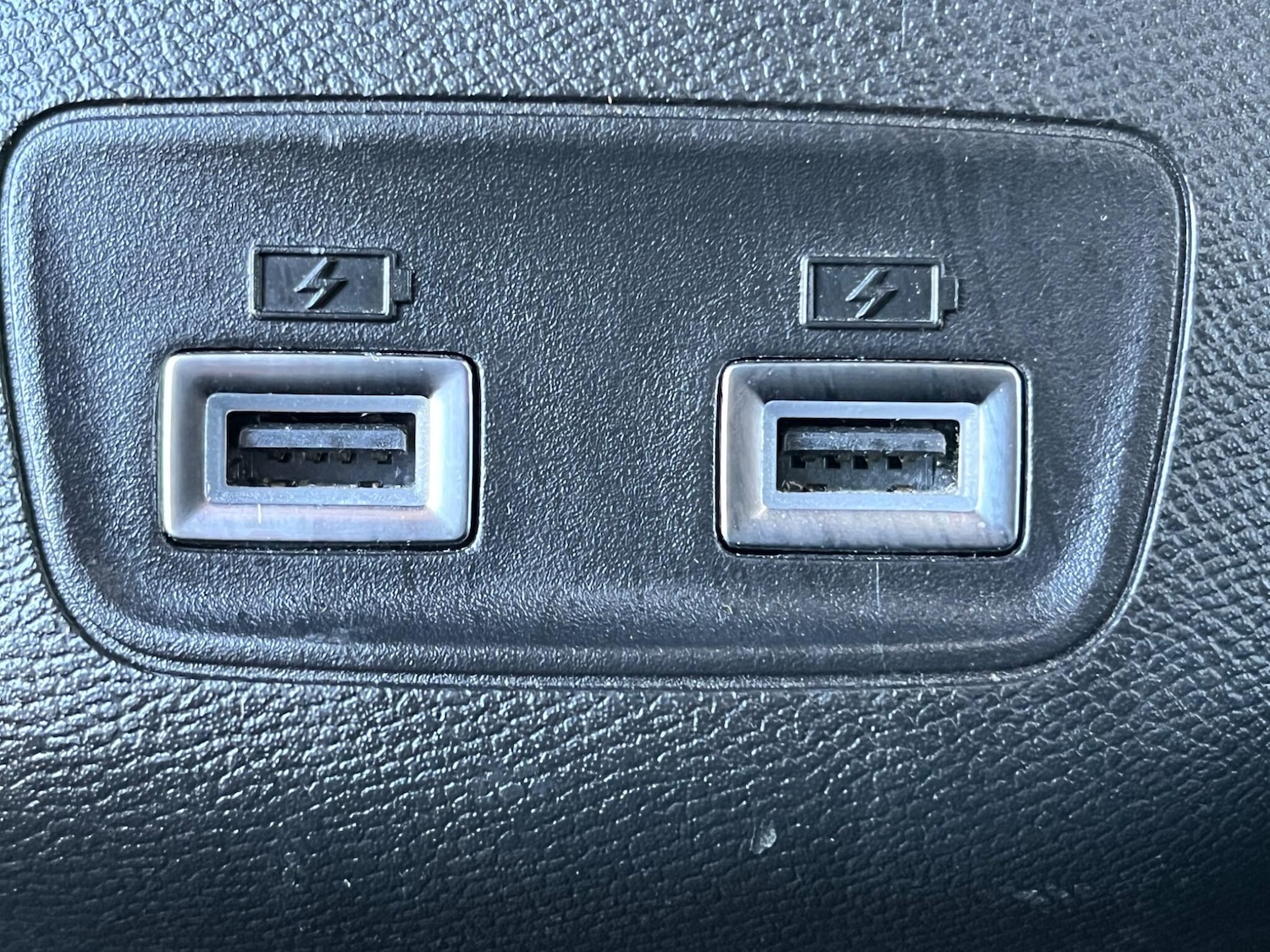 Used Peugeot 2008 2022 for sale - 76689301: Photo 19