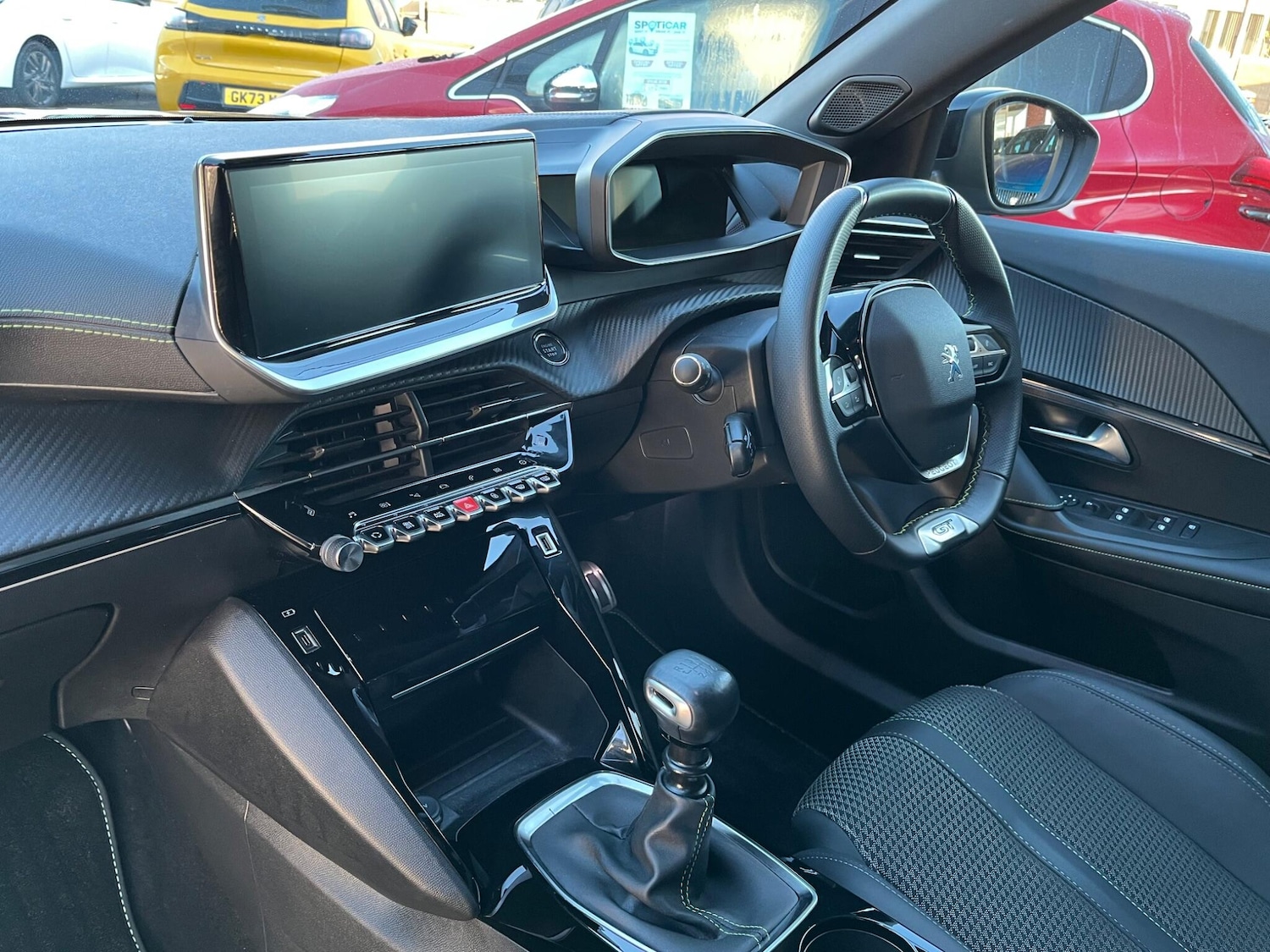 Used Peugeot 2008 2022 for sale - 76689301: Photo 3