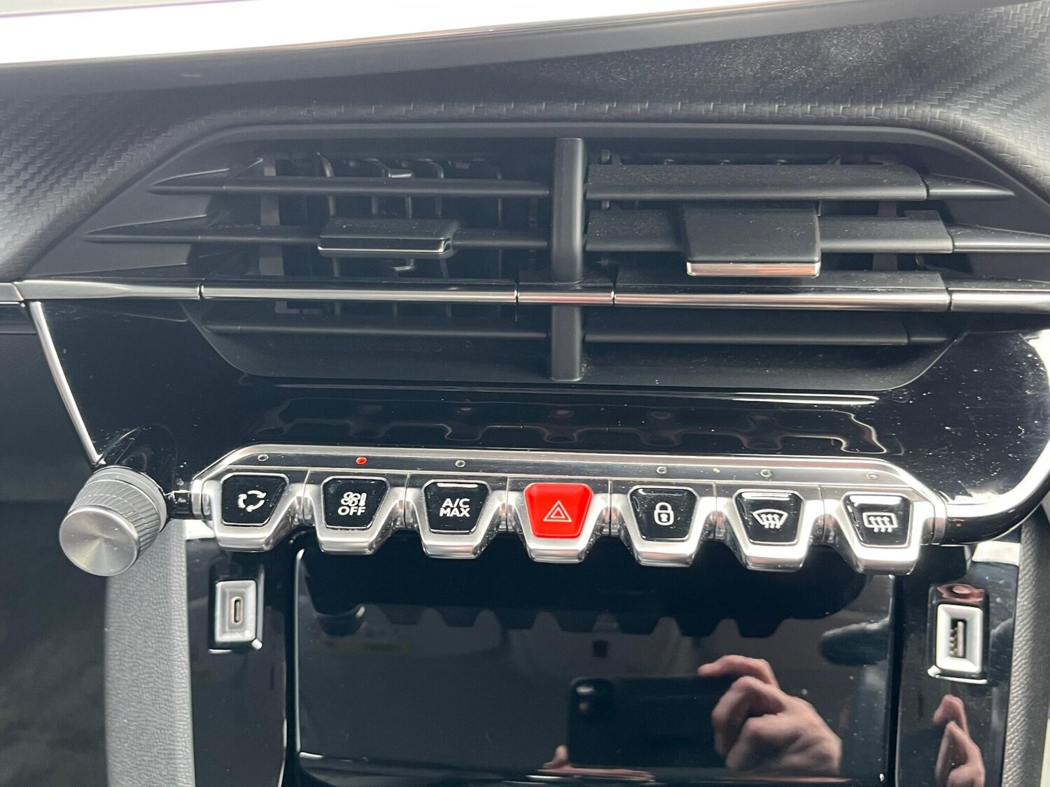 Used Peugeot 2008 2022 for sale - 76189614: Photo 30